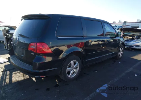 2010 Volkswagen Routan Sel z USA, uszkodzony, nr VIN 2V4RW5DX5AR166666